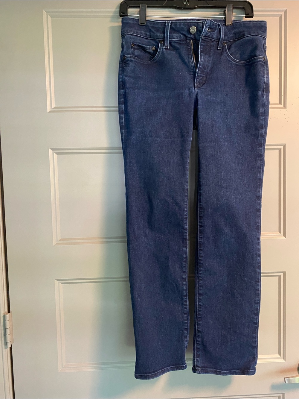 NYDJ Straight-Leg Jeans in Deep Indigo